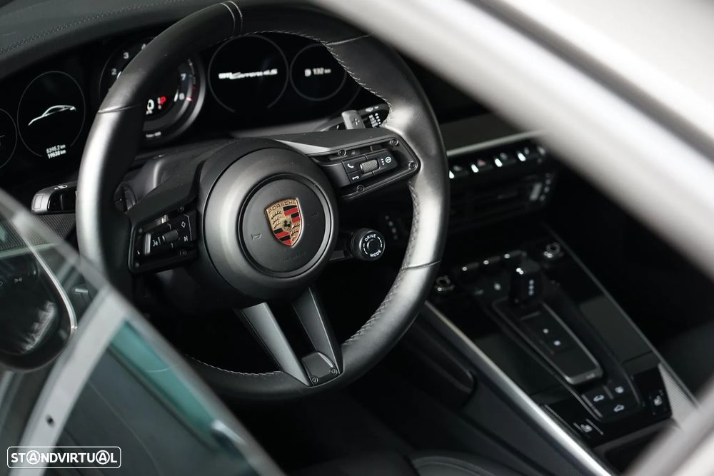 Porsche 911 (992) Carrera 4S PDK - 8