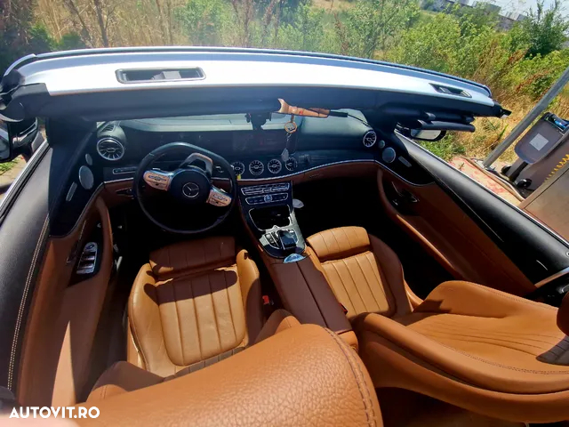 Mercedes-Benz E - 13