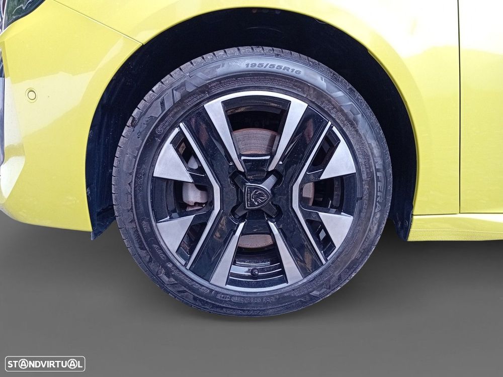 Peugeot 208 1.2 PureTech Allure — fotografia 14