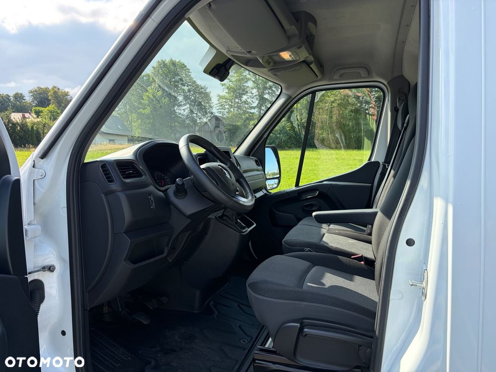 Renault Master - 15