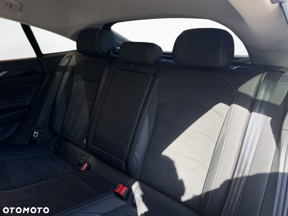 Volkswagen Arteon 2.0 TSI Elegance DSG - 32