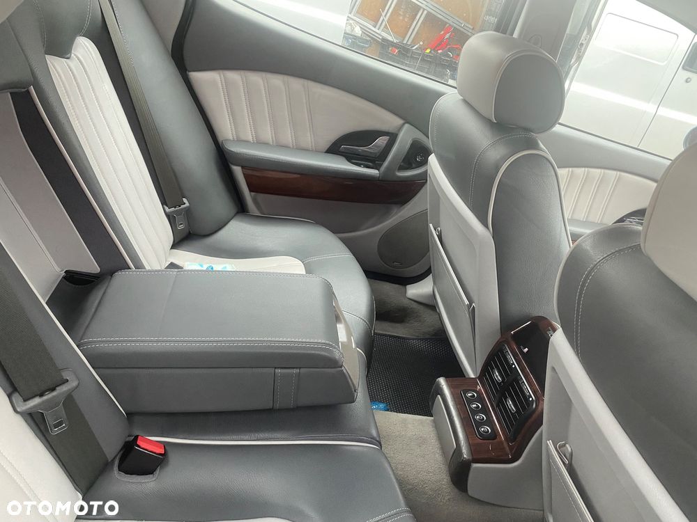 Maserati Quattroporte - 9