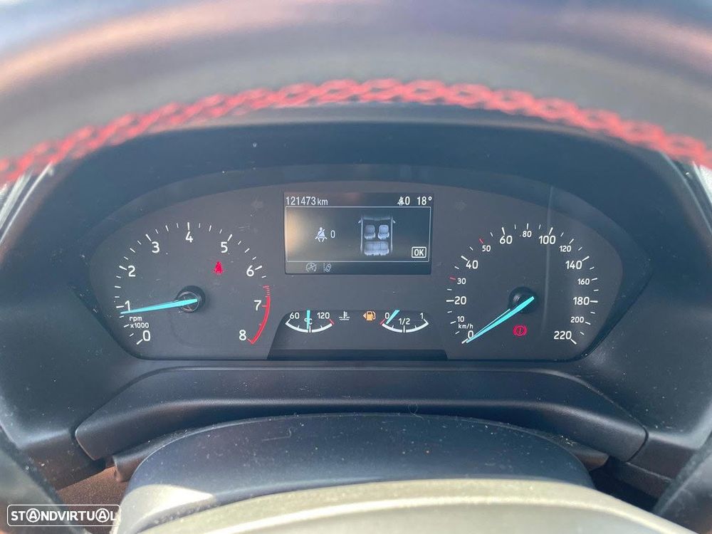 Ford Fiesta 1.0 EcoBoost S&S ST-LINE - 7