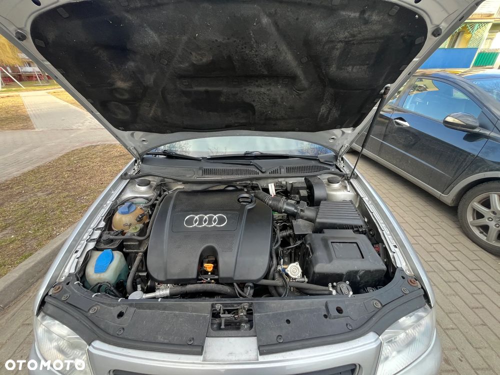 Audi A3 Sportback 1.6 Ambition - 11