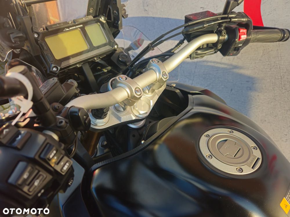 Yamaha Super Tenere - 18