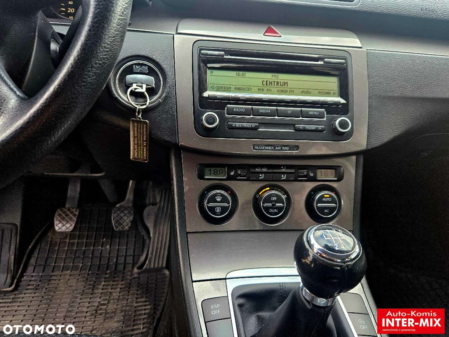 Volkswagen Passat - 23