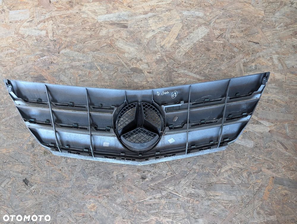 ATRAPA GRILL MERCEDES B-KLASA W245 - 2