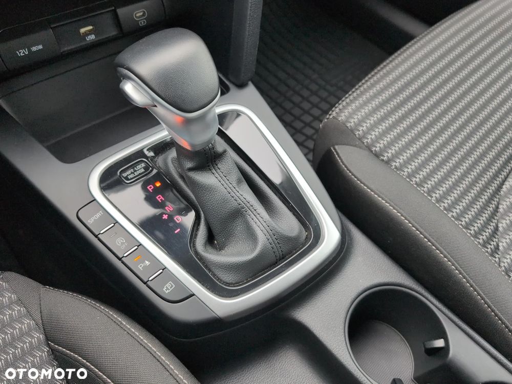 Kia Ceed 1.5 T-GDI M DCT - 15