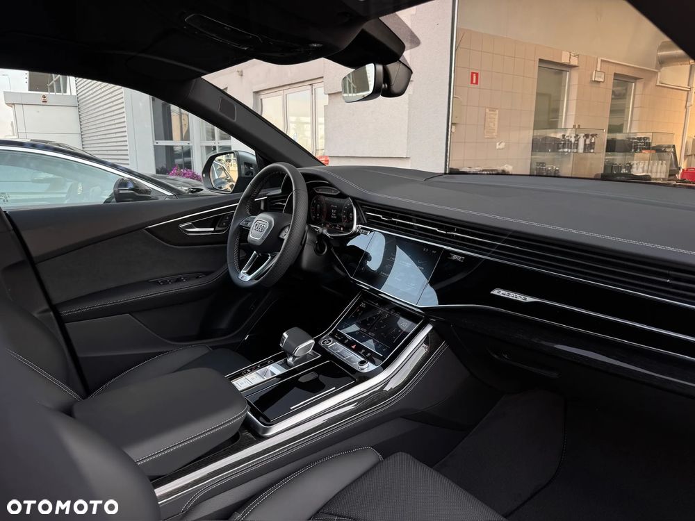 Audi Q8 - 39