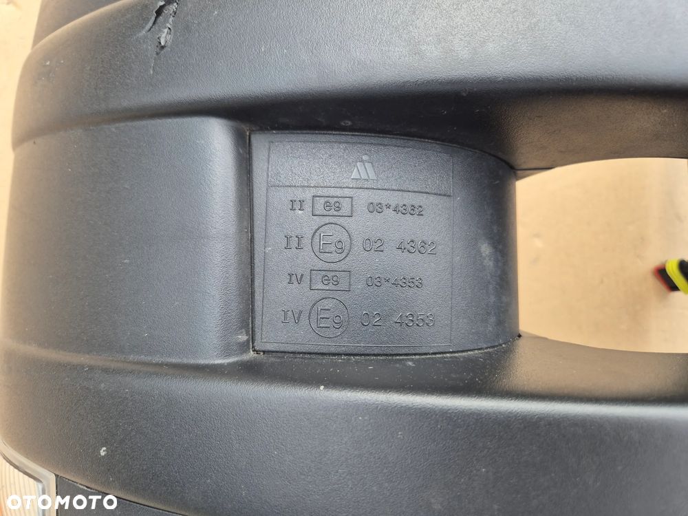 Iveco Daily lusterko prawe.Długie.Laweta.Kontener.Oryginał.9 pin..2014- - 3
