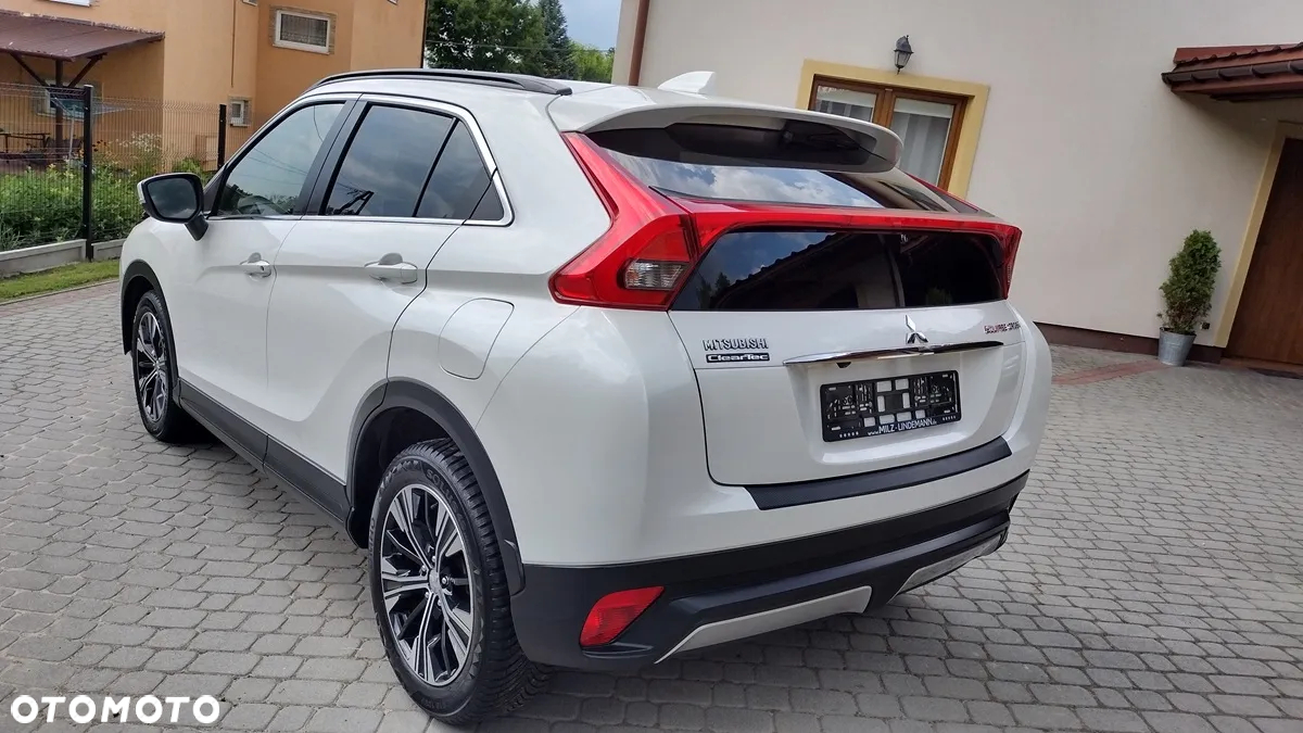 Mitsubishi Eclipse Cross - 7