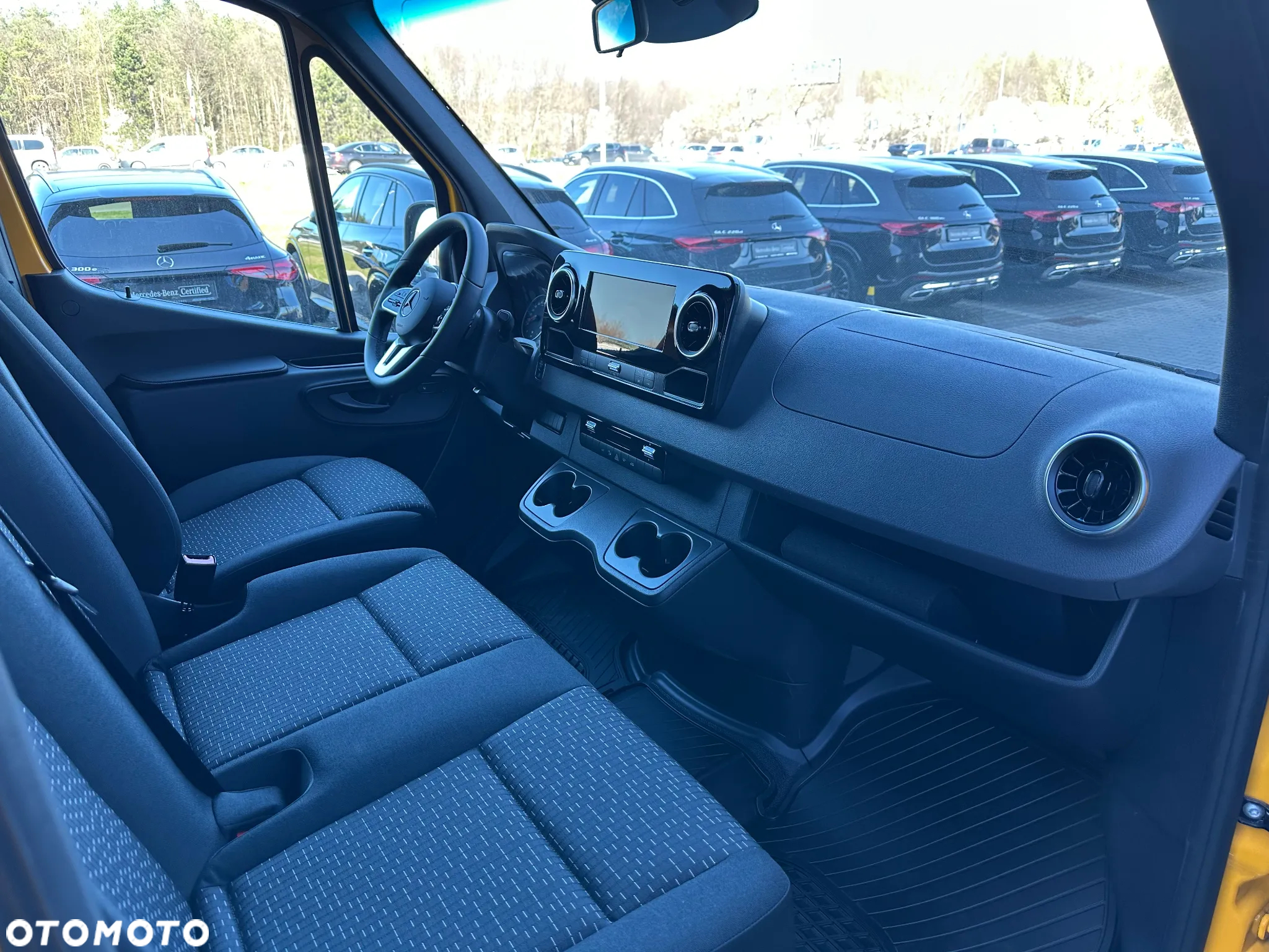 Mercedes-Benz Sprinter - 18