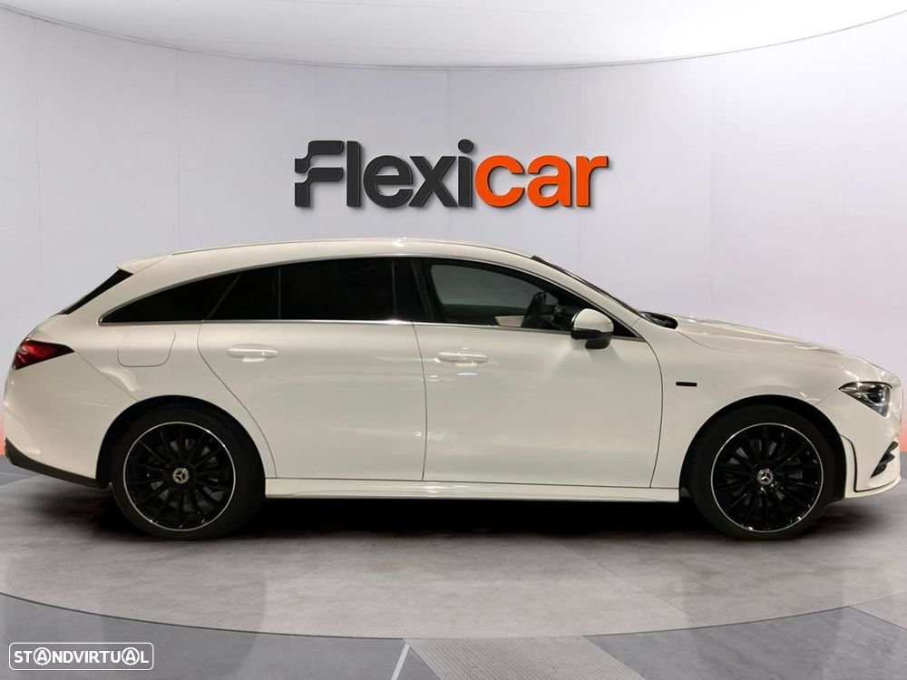 Mercedes-Benz CLA 250 e Shooting Brake AMG Line - 6