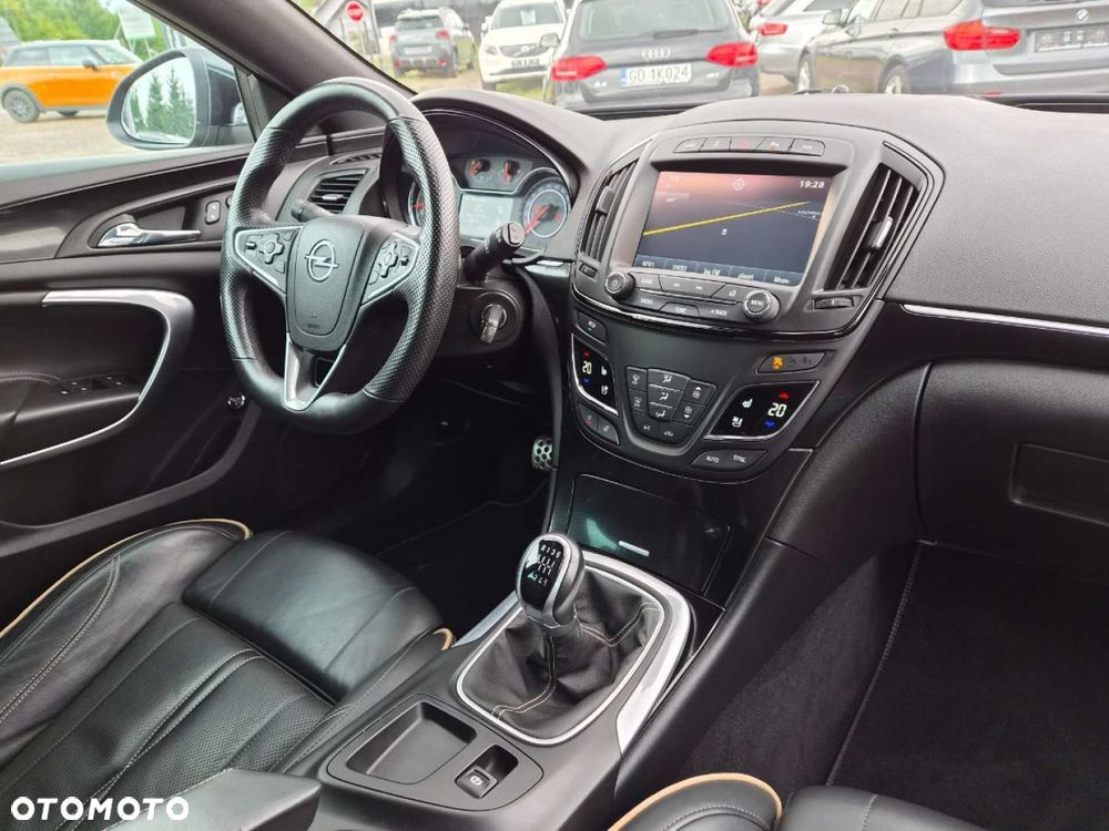 Opel Insignia 2.0 Turbo 4x4 ecoFLEX Start/Stop Innovation - 30