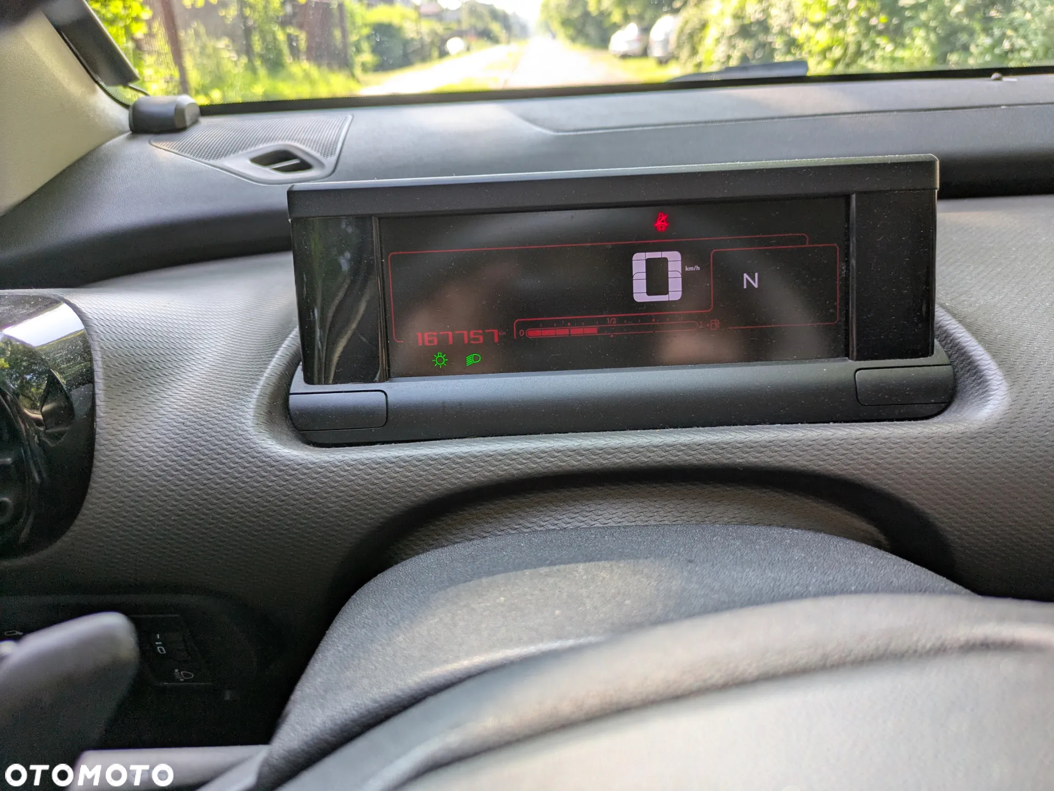 Citroën C4 Cactus 1.6 e-HDi Shine ETG - 23