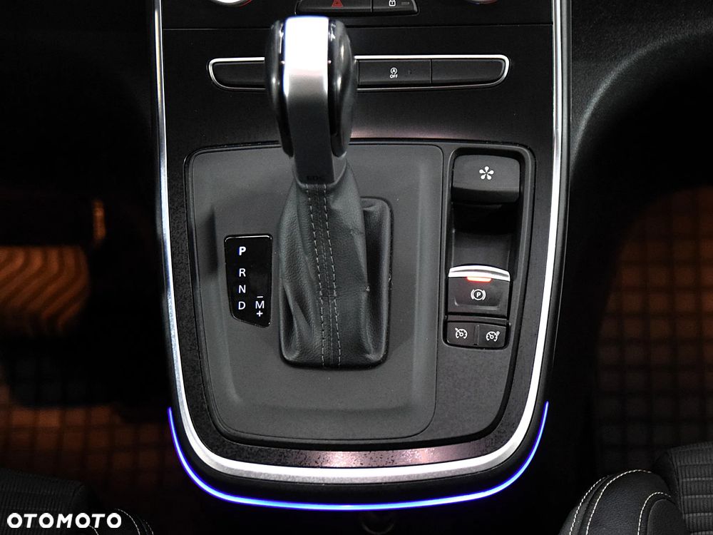 Renault Scenic - 17