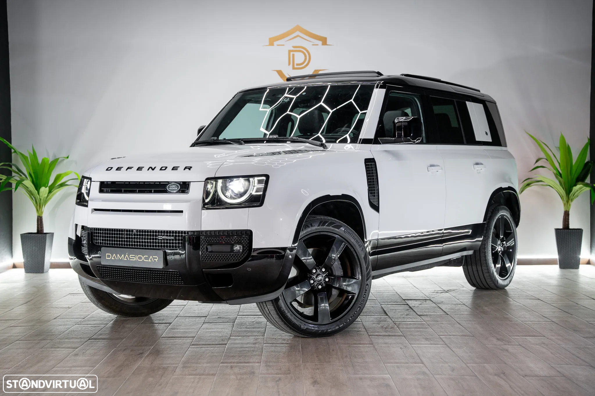 Land Rover Defender 3.0 D250 110 AWD X-Dynamic SE - 30