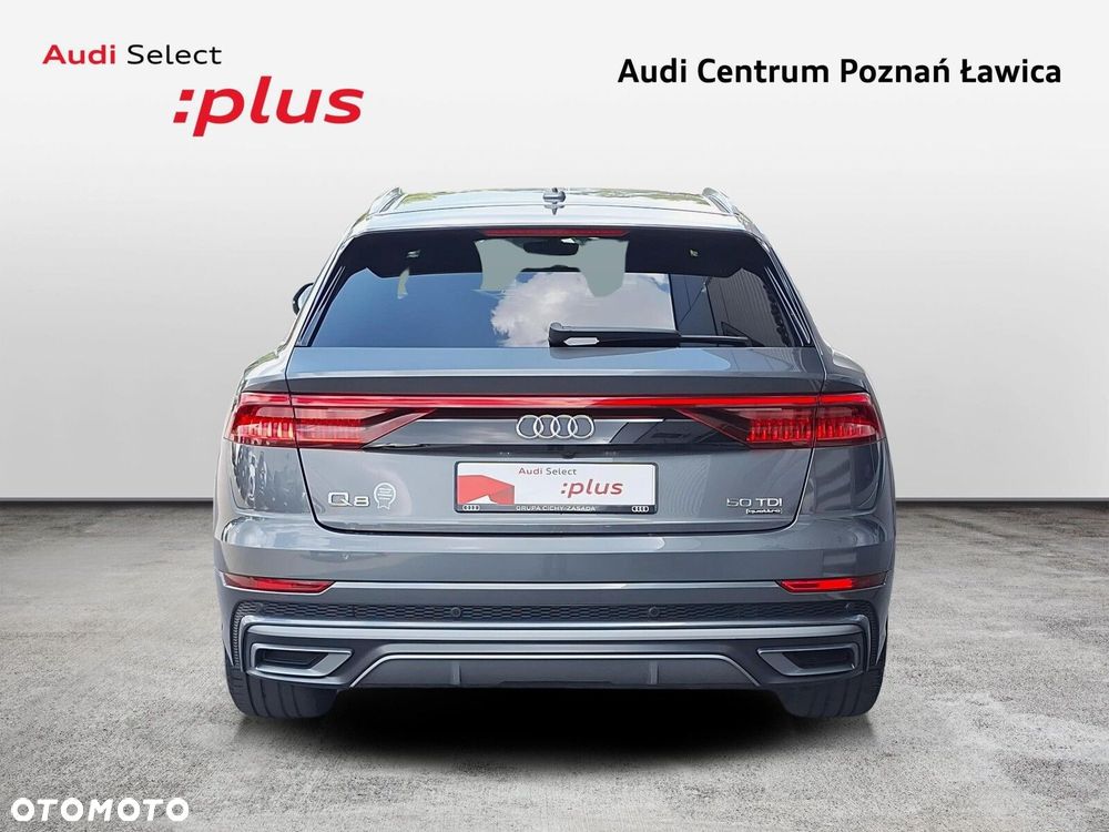 Audi Q8 - 9