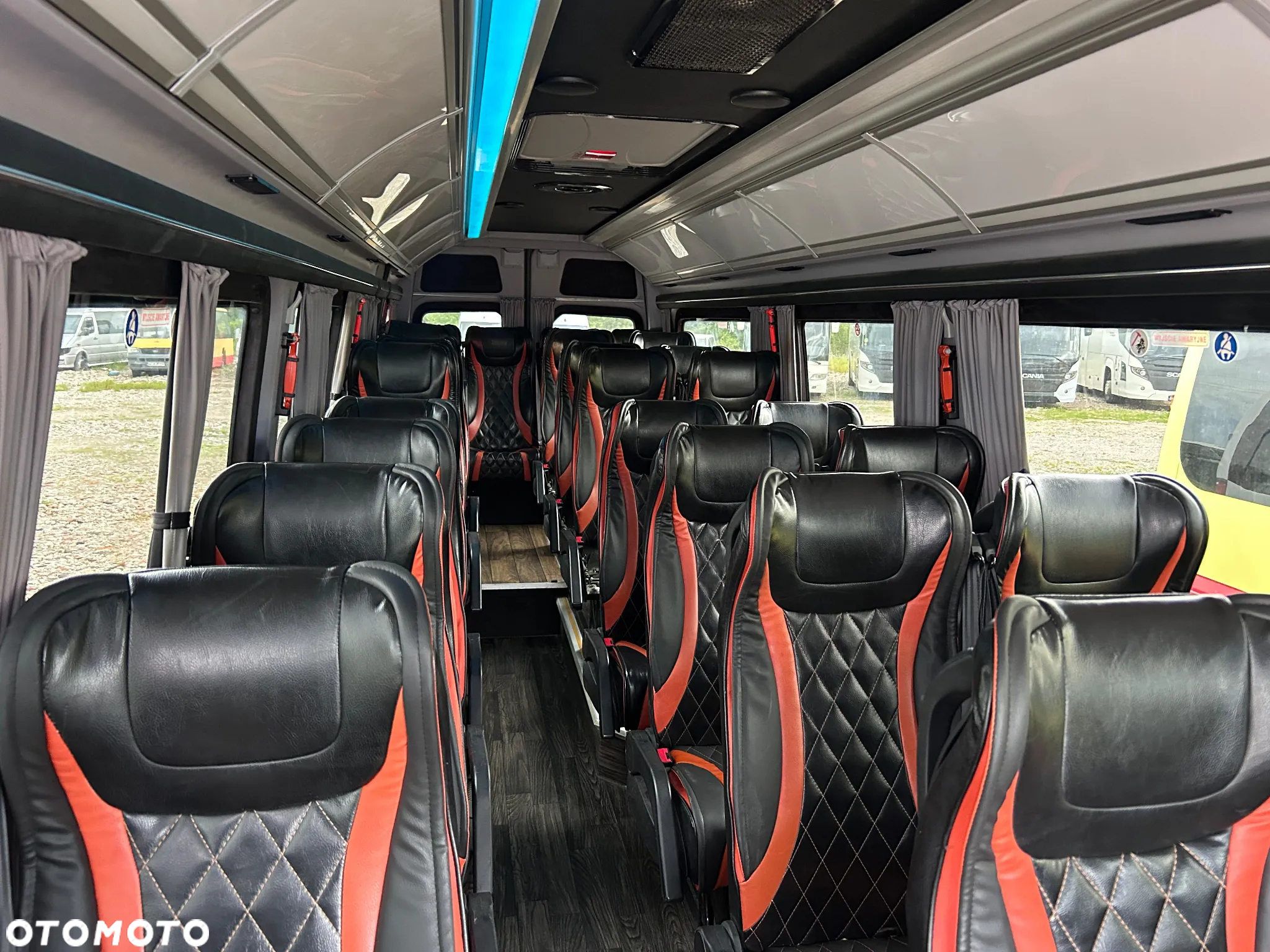 Mercedes-Benz Sprinter 519 - 20