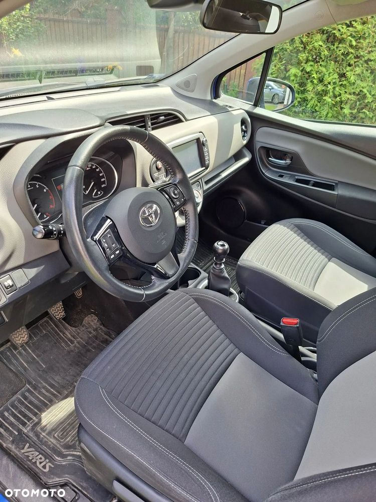 Toyota Yaris - 6