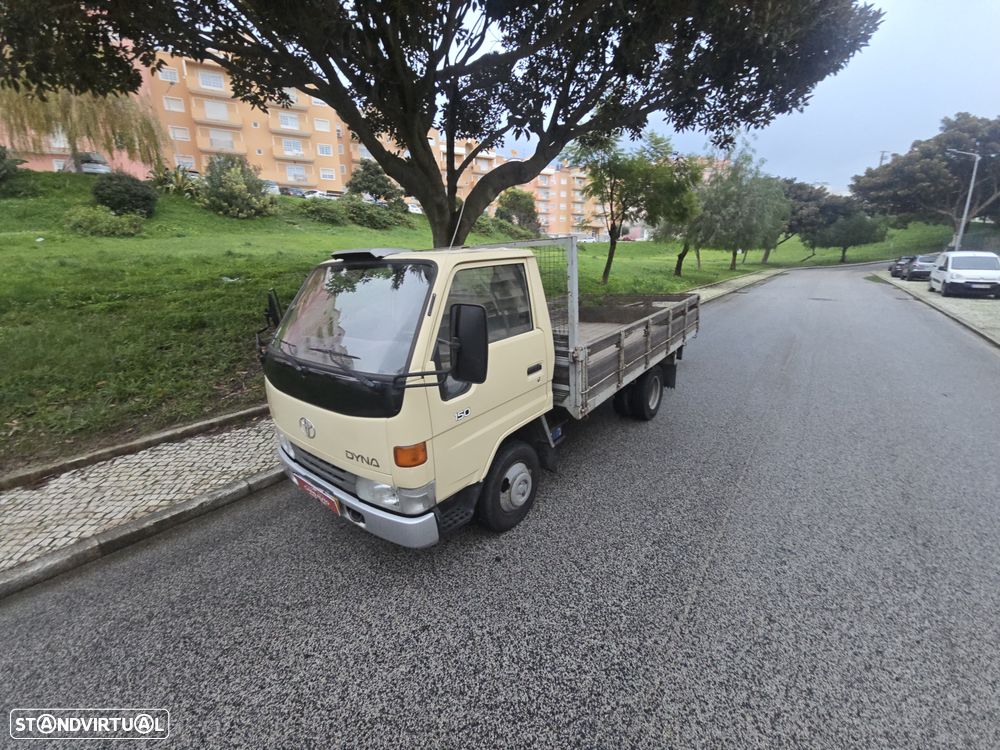 Toyota Dyna 150 - 26