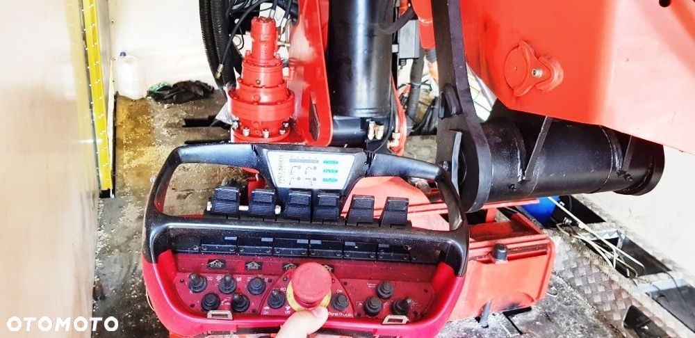 Iveco 260E35 dwudrogowy ZWEIWEG szynowy do pracy na torowisku 1435 - 16