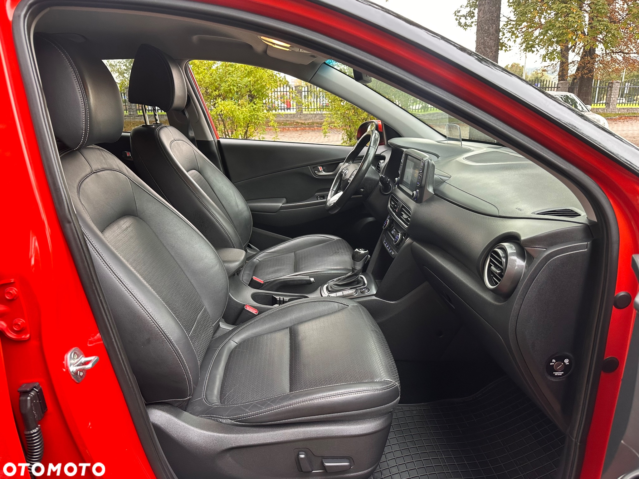 Hyundai Kona 1.6 T-GDI DCT 4WD Premium - 31