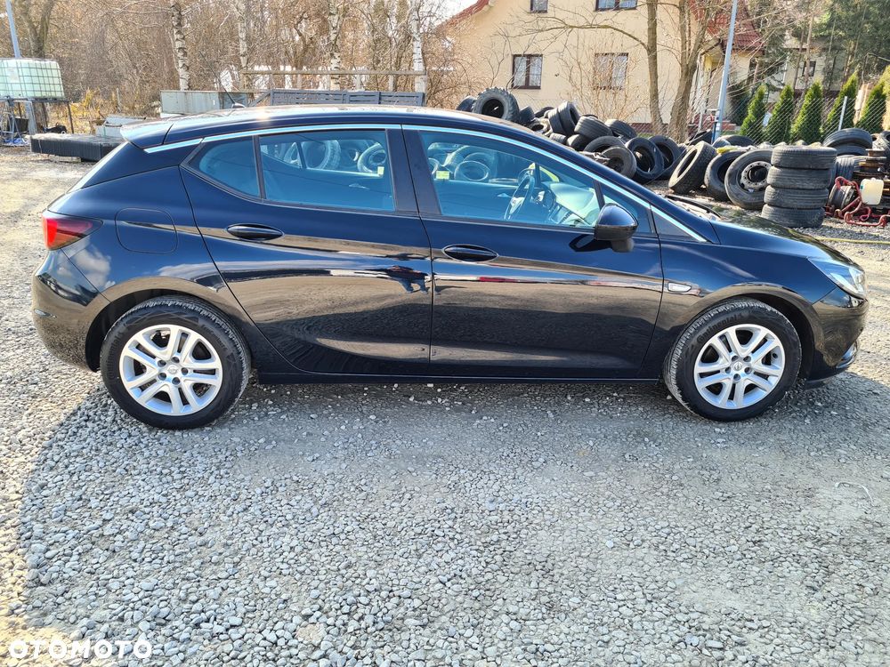 Opel Astra - 10