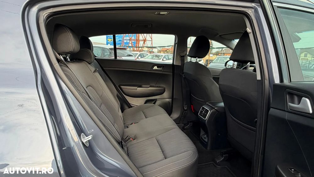 Kia Sportage 2,0 CRDI AWD Dream-Team Edition - 10