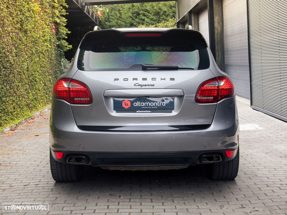 Porsche Cayenne II - 10