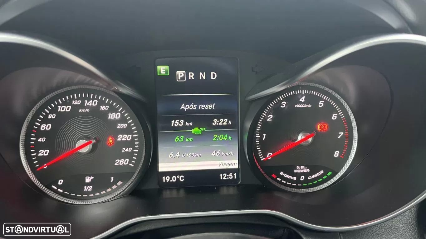 Mercedes-Benz C 350 e T 7G-TRONIC AMG Line - 52