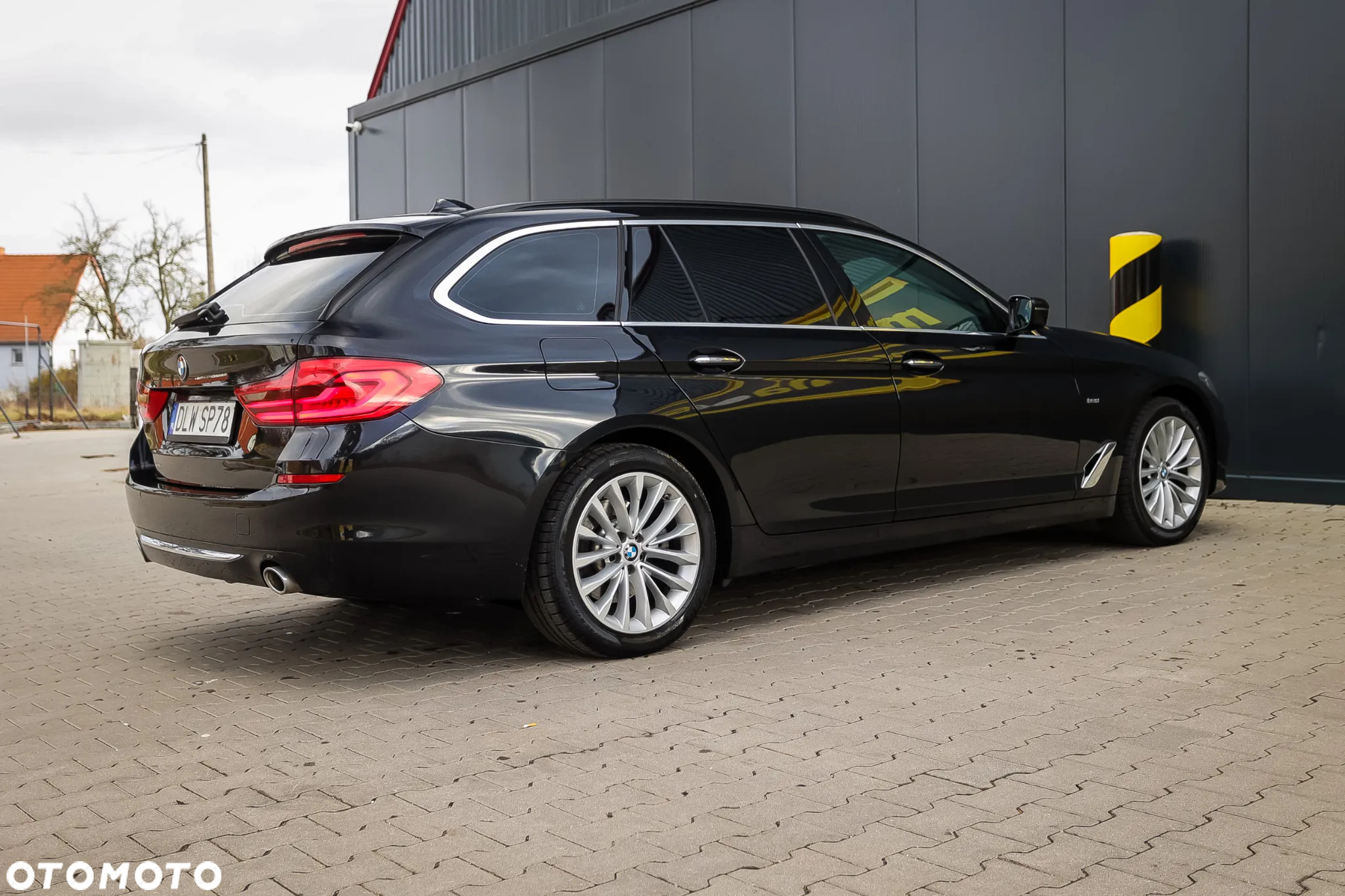 BMW Seria 5 520d Luxury Line - 15