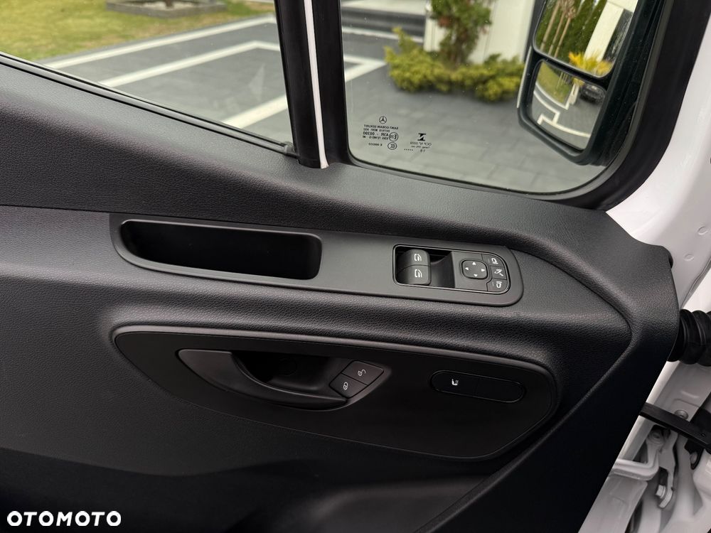 Mercedes-Benz Sprinter 316 - 16