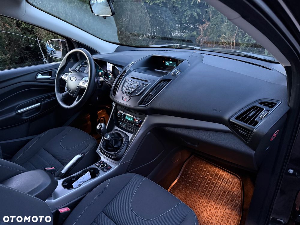 Ford Kuga 2.0 TDCi 4x4 Trend - 13