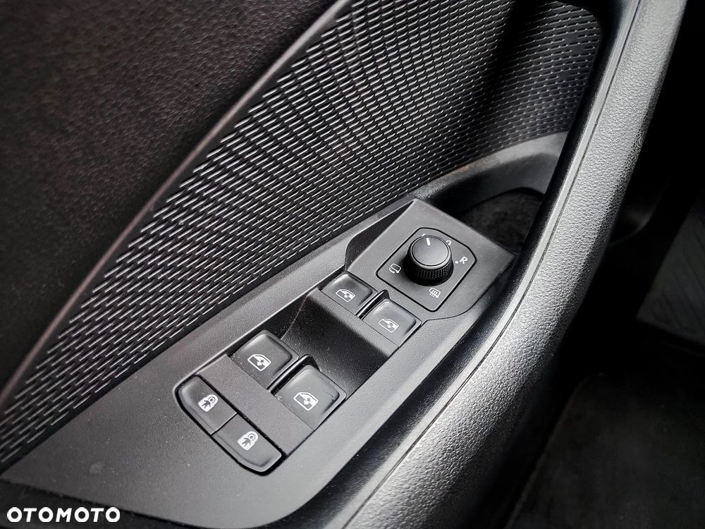 Skoda Octavia 1.5 TSI ACT Style - 6