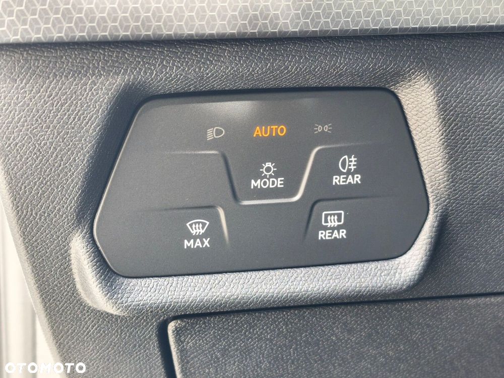 Seat Leon 1.0 eTSI Style DSG - 20