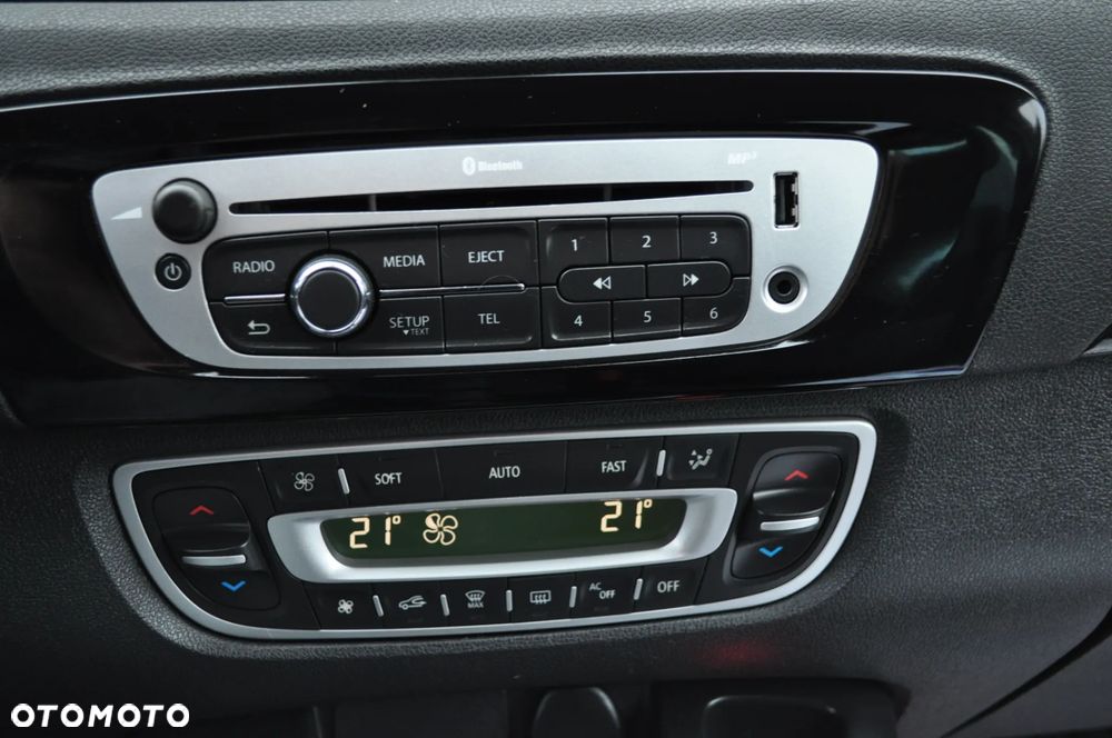 Renault Scenic ENERGY TCe 130 S&S Paris - 30