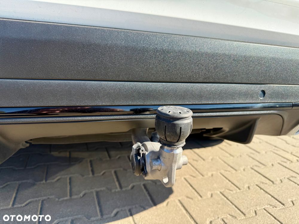 Mercedes-Benz GLC 300 e 4-Matic Business Edition - 32