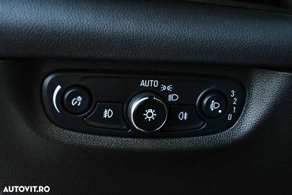 Opel Insignia 1.6 CDTI ECOFLEX Start/Stop Sport - 14