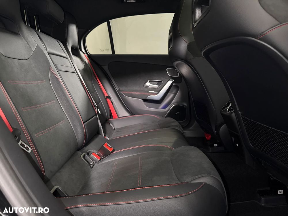Mercedes-Benz A 45 AMG - 14