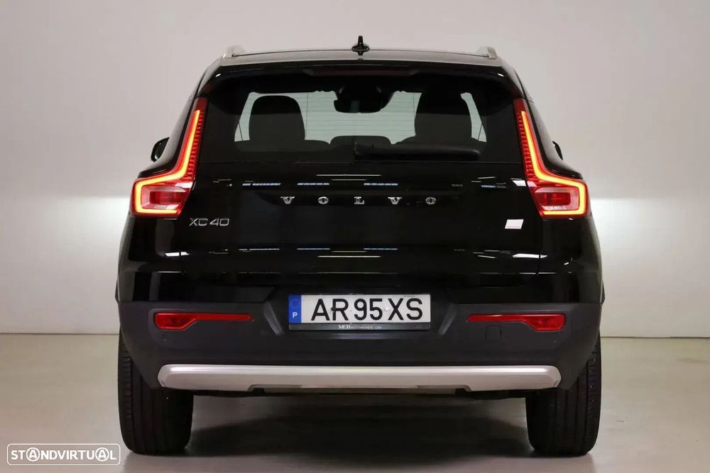 Volvo XC 40 1.5 T5 PHEV Momentum Plus - 21