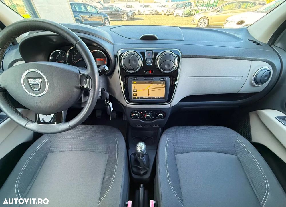 Dacia Lodgy 1.5 dCi 90 CP Laureate - 17