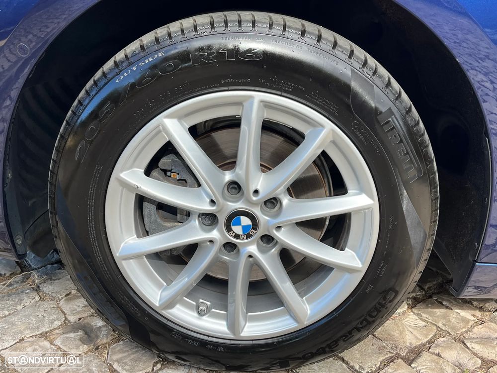 BMW 216 Active Tourer d - 33