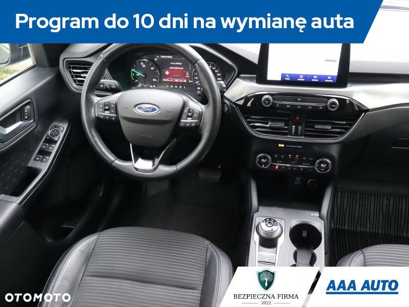 Ford Kuga - 8
