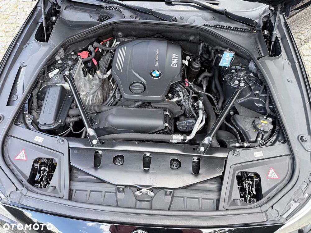 BMW Seria 5 - 29