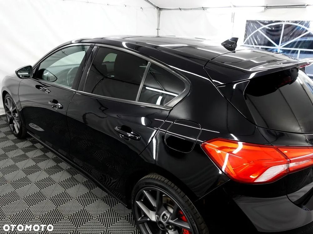 Ford Focus 2.0 EcoBlue ST - 28