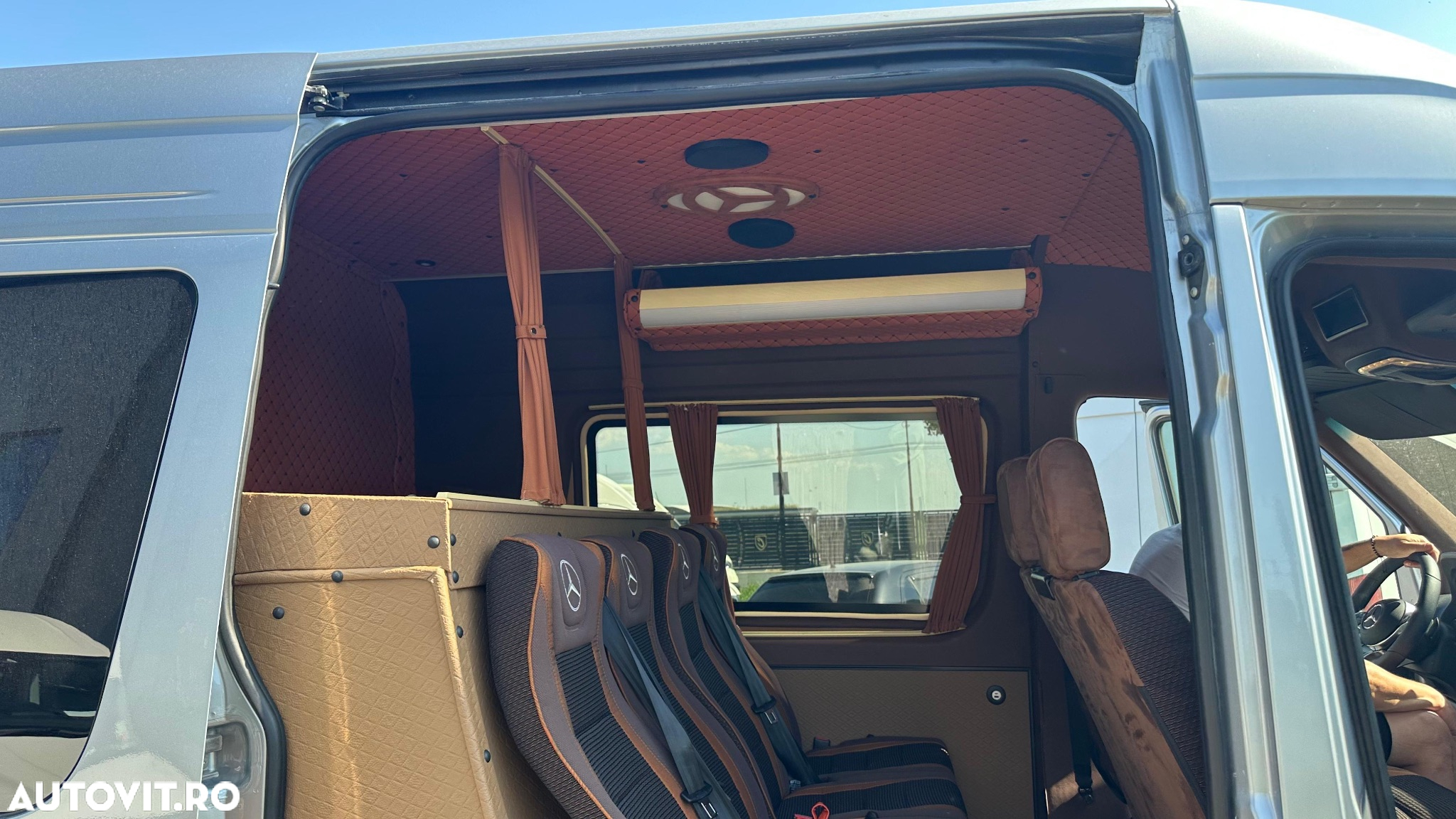 Mercedes-Benz Sprinter - 8