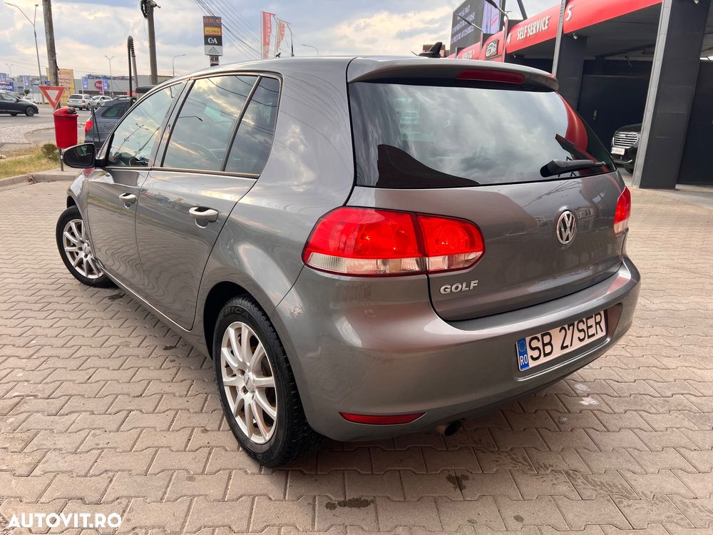 Volkswagen Golf 1.6 TDI DPF Comfortline - 3