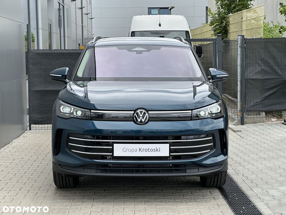 Volkswagen Tiguan - 2