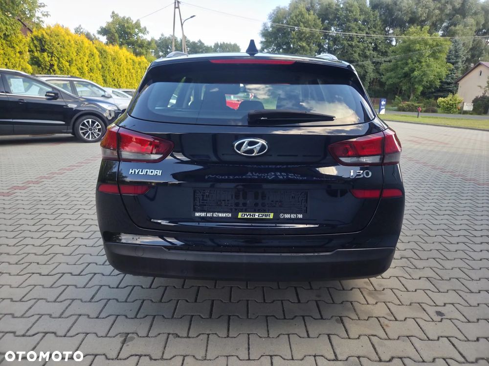 Hyundai i30 1.4 T-GDI DCT Premium - 4